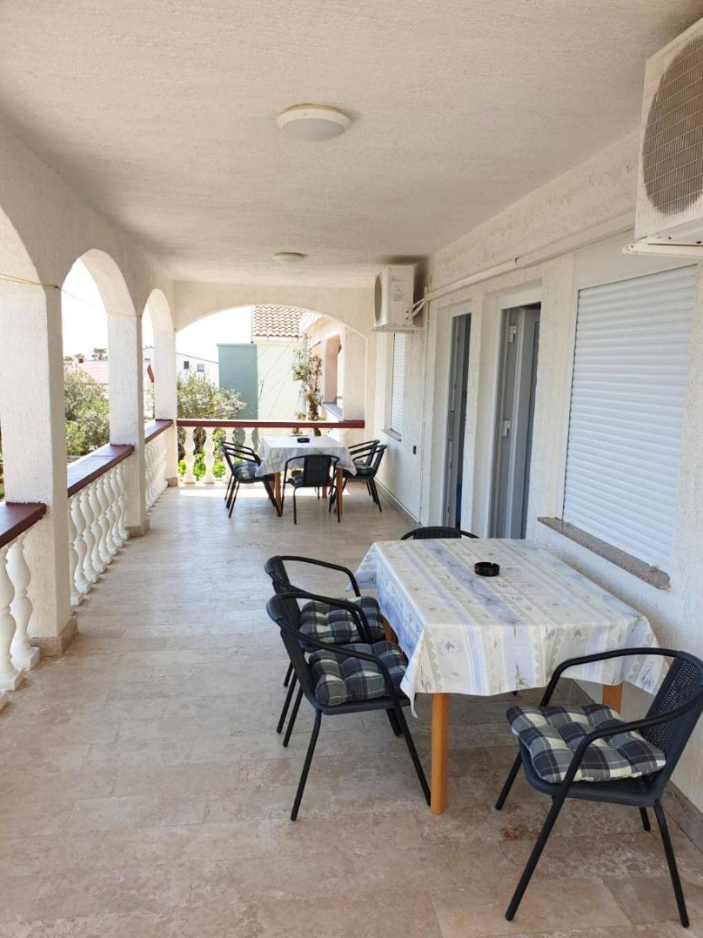 Apartments Bozica Vir Exterior photo